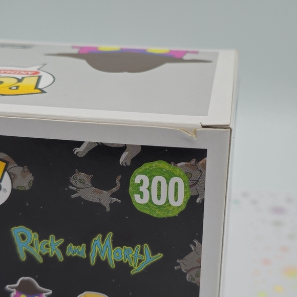 Funko POP! Rick & Morty Scary Terry #300 Vinyl Figure - Picture 5 of 7